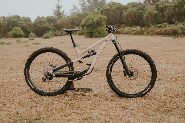 Fullsuspension Enduro Bike Specialized Carbon S-Works